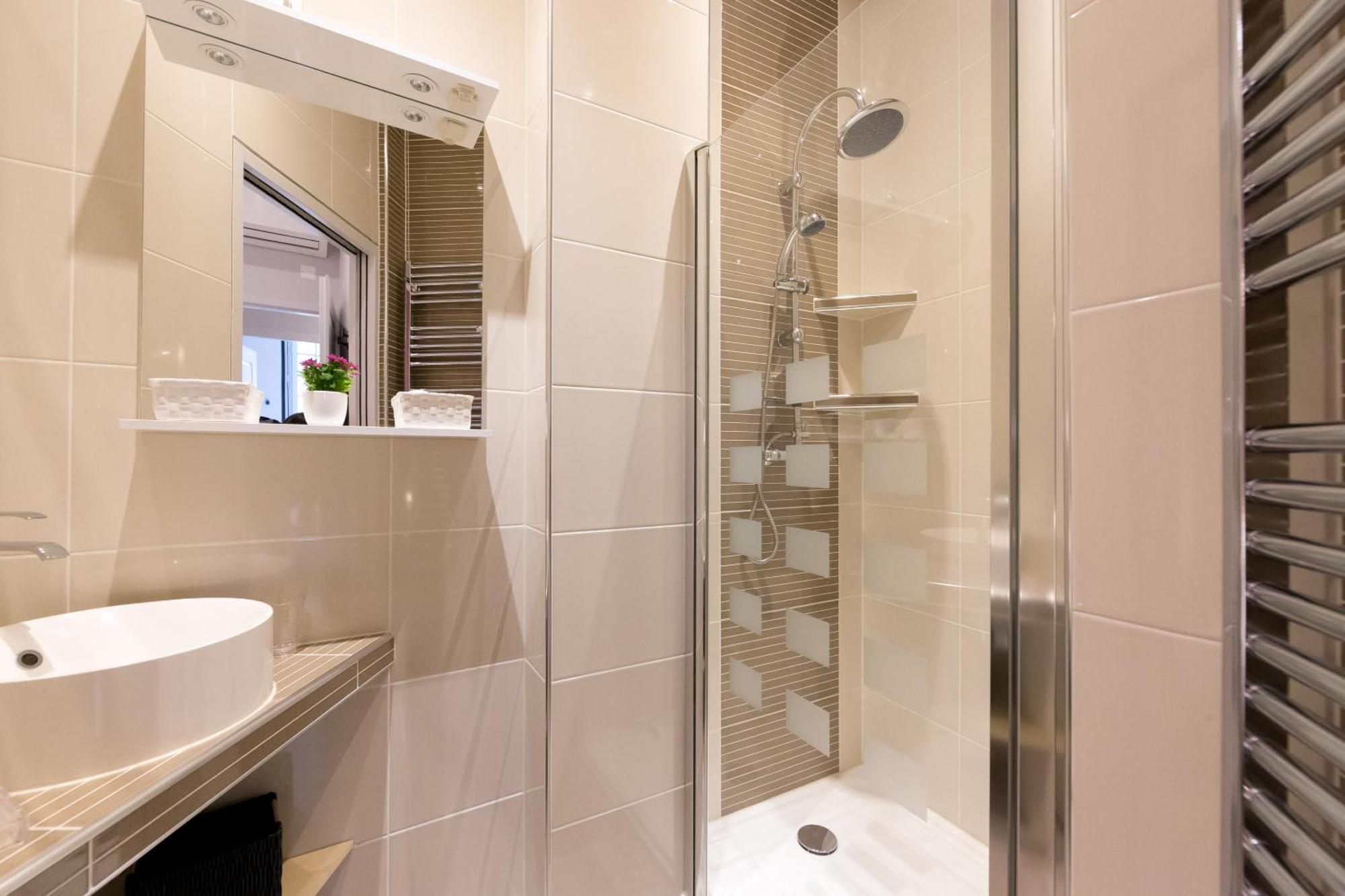 Residence Beaune Sweet Home, 4 Appartements D'Exception Avec Parking Inclus Room photo