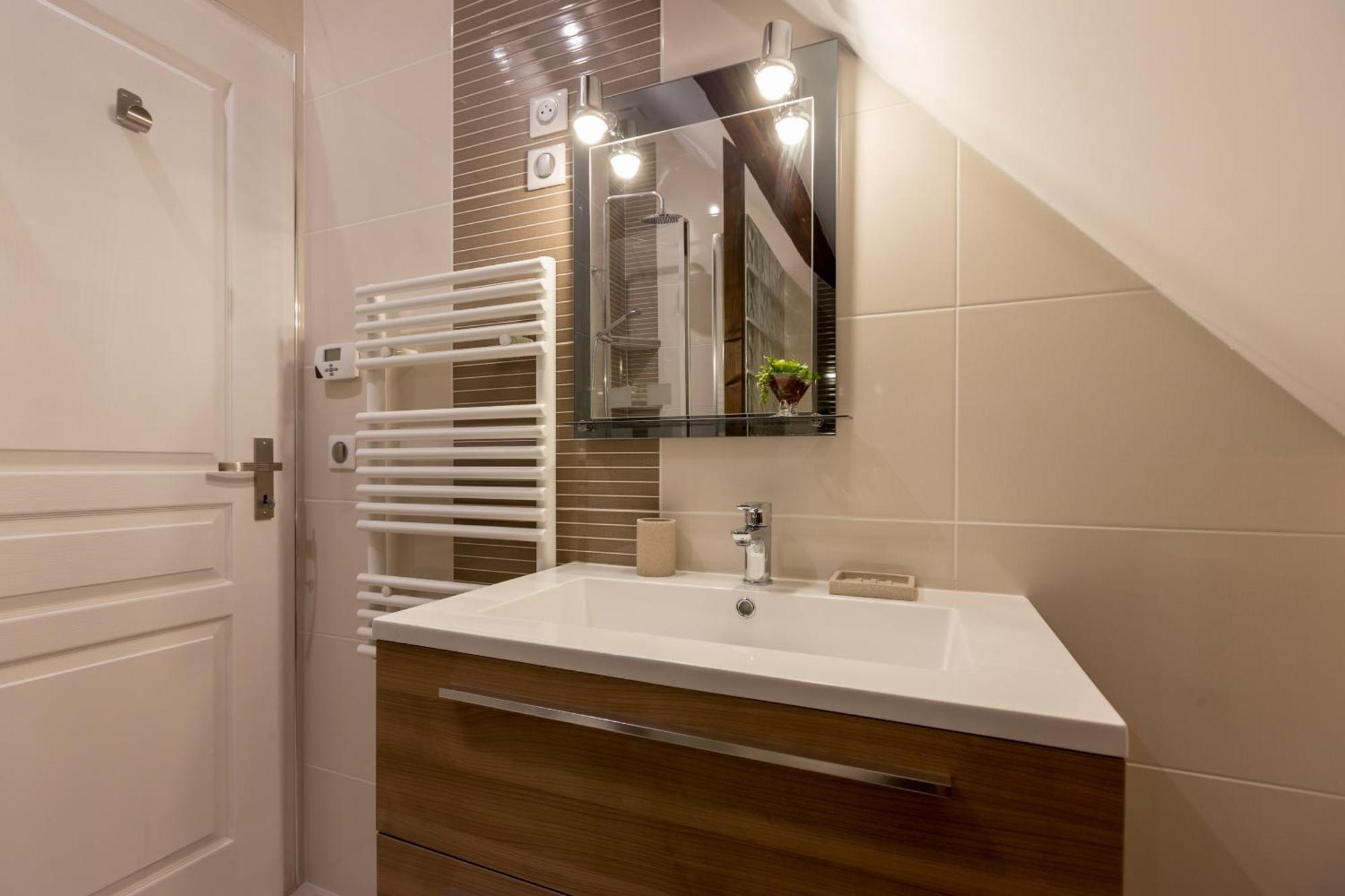 Residence Beaune Sweet Home, 4 Appartements D'Exception Avec Parking Inclus Room photo